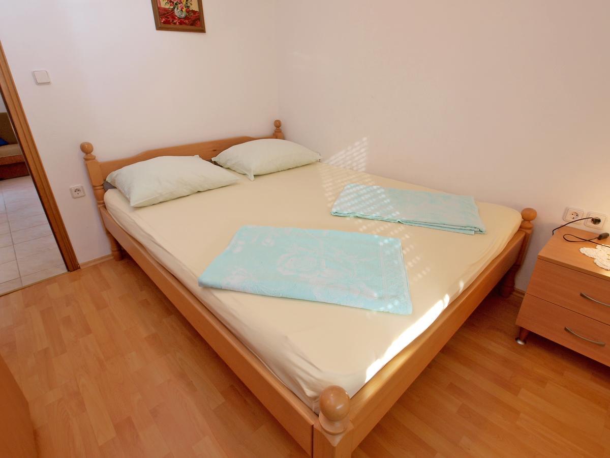 Apartment Mara 1029 *